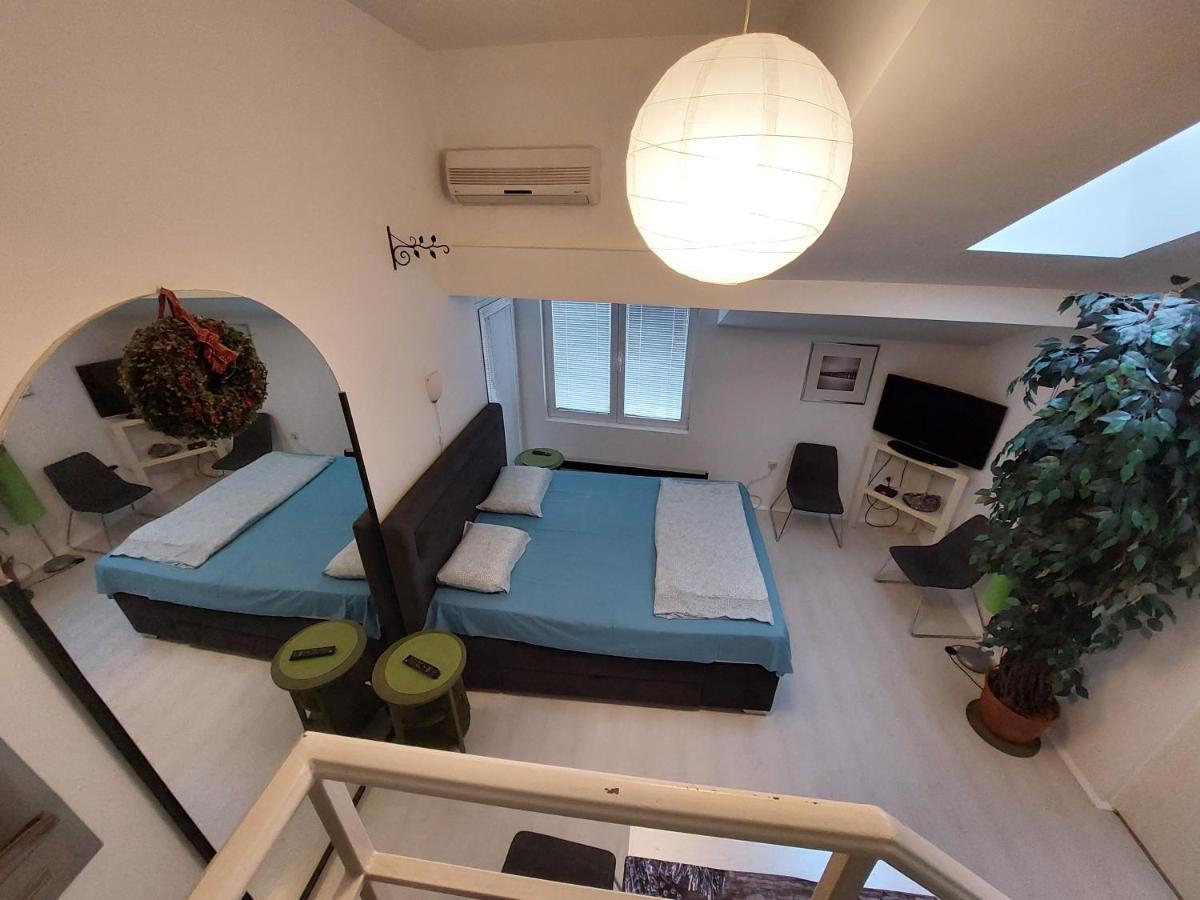 Sweet Apartments Or Rooms Nis Bagian luar foto