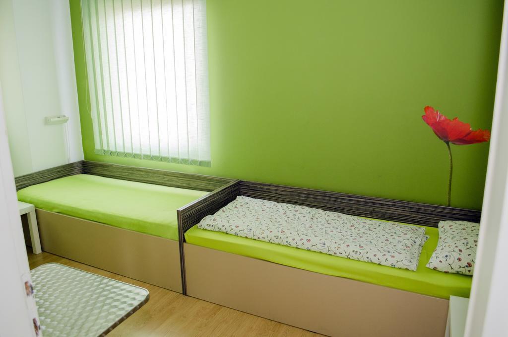 Sweet Apartments Or Rooms Nis Bagian luar foto