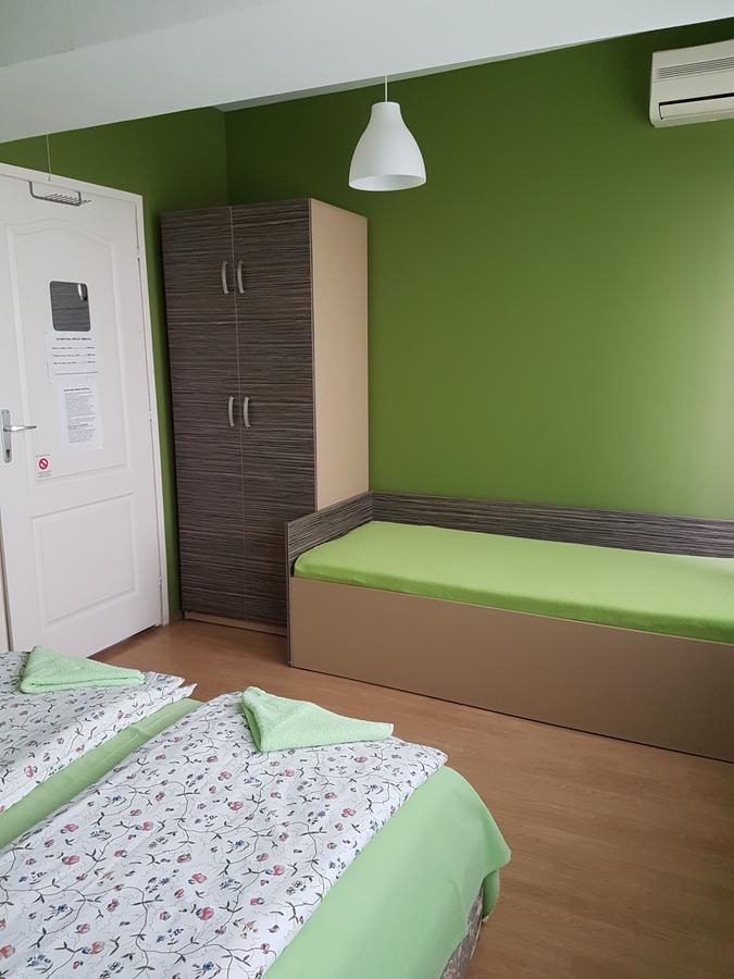 Sweet Apartments Or Rooms Nis Bagian luar foto